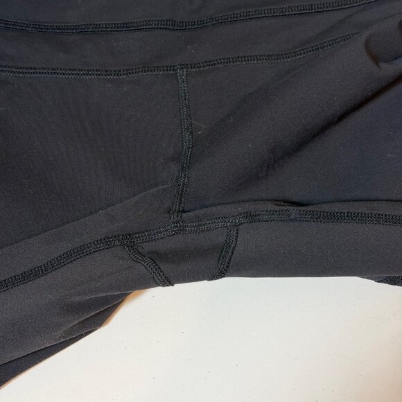 Lululemon Black Cropped Leggings Size 4 Womens Yoga Pilates Activewear - Picture 3 of 6